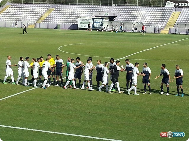 שחקני הכח וכפר קאסם (סיון גולדנברג)